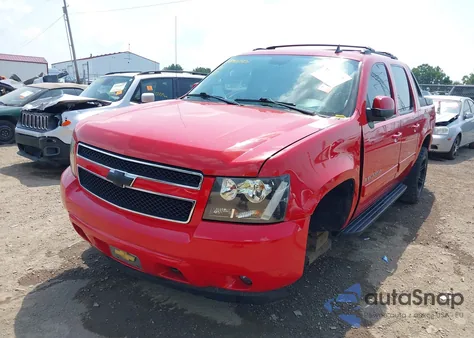 2011 Chevrolet Avalanche 1500 Ls from USA, damaged, VIN 3GNTKEE30BG287546